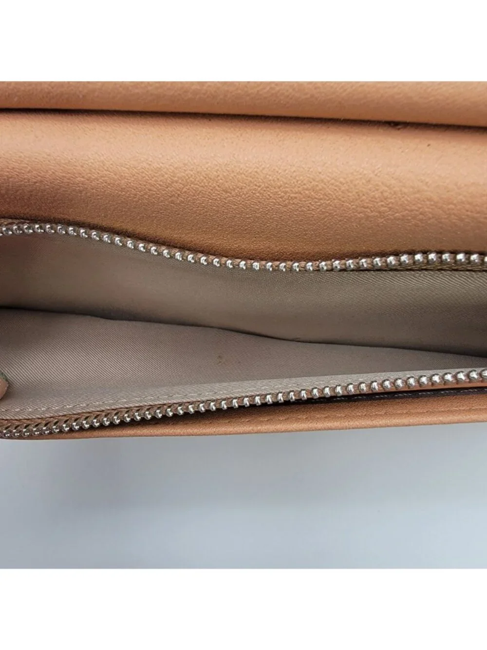 Cork Tri-Fold Organizer Wallet Wristlet